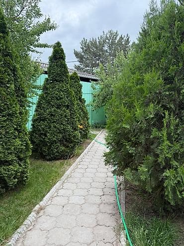 студия бишкек: 🔥 *Продается ДВУХЭТАЖНЫЙ ОСОБНЯК + цокольный этаж* 🔹Район — 4