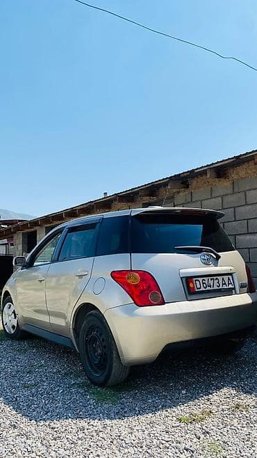 honda civic 1995: Toyota Ist: 2003 г., 1.3 л, Автомат, Бензин, Хэтчбэк — 2