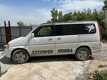 Honda Stepwgn: 2000 г., 2 л, Автомат, Бензин, Минивэн — 3