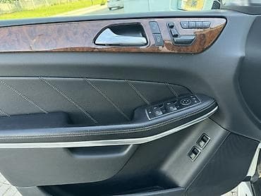 mers e124: Mercedes-Benz GL-Class: 2012 г., 5 л, Автомат, Бензин, Внедорожник — 7