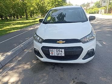 Chevrolet Spark: 2016 г., 1 л, Автомат, Бензин