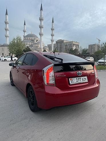 диспы: Toyota Prius: 2015 г., 1.8 л, Автомат, Гибрид, Хэтчбэк — 6
