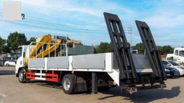 купить грузовой автомобиль с манипулятором бу: Манипулятор, Isuzu, 2024 г., от 4 т — 3