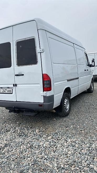 sprinter 2 7: Легкий грузовик, Mercedes-Benz — 3
