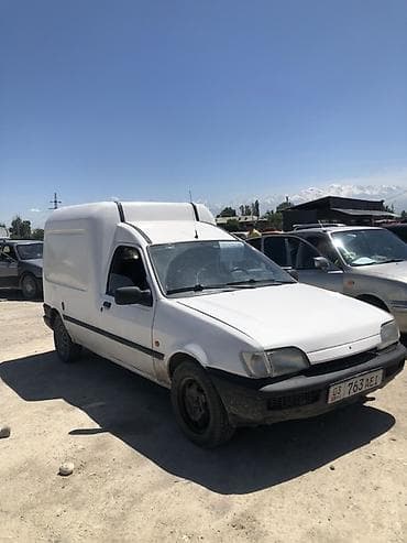 транс: Легкий грузовик, Ford, Стандарт, До 1 т, Б/у — 2
