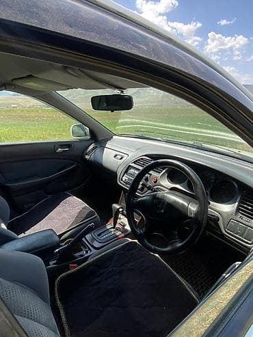70 200: Honda Accord: 2001 г., 1.8 л, Автомат, Бензин, Седан — 10
