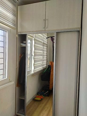 Декор жана интерьер: Купе шкаф, Колдонулган, Күзгүсү менен, ЛДСП — 5