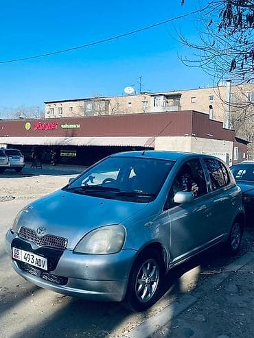 тайота втиз: Toyota Vitz: 2002 г., 1.3 л, Автомат, Бензин, Хэтчбэк — 1
