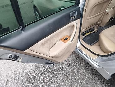 cl class: Honda Accord: 2004 г., 2 л, Автомат, Газ, Седан — 8