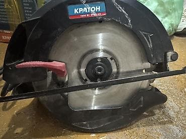 Циркулярка - Мощность: 1300 Вт (указано на шильдике) - Диаметр