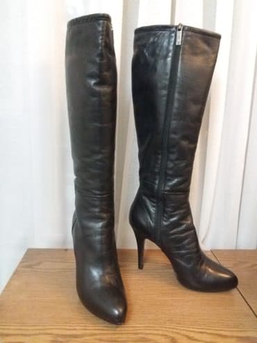 купить сапоги женские зимние кожаные италия: Сапожки итальянские кожа, мех на 38 ножку — 1