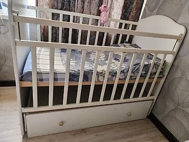 sofa bed: Детская кроватка с маятниковым механизмом и выдвижным ящиком - — 1