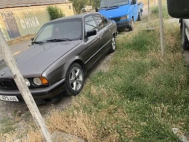 sprinter bazar: BMW 5 series: 1991 г., 2 л, Механика, Бензин, Седан — 5