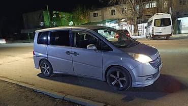 м 119: Honda Stepwgn: 2005 г., Автомат, Газ, Минивэн — 1