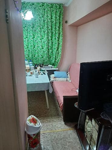 8: 2 комнаты, 44 м², Золотой квадрат Индивидуалка, 4 этаж, Старый ремонт — 3