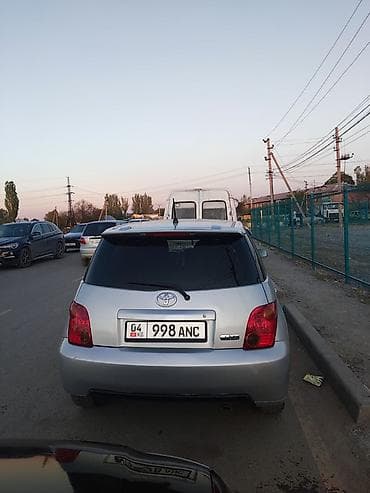 ручки х5: Toyota Ist: 2003 г., 1.5 л, Автомат, Бензин, Хэтчбэк — 2