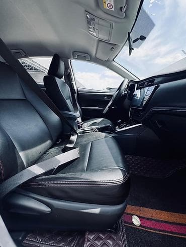тайота эмблема: Toyota Corolla: 2019 г., 1.8 л, Робот, Гибрид, Седан — 10