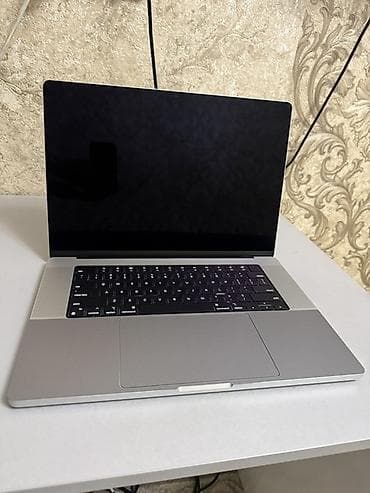 Техника жана электроника: Продаю MacBook Pro 16 дюймов, 2023 года. Мини торг есть — 2