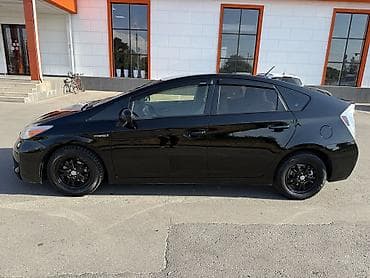 Продажа авто: Toyota Prius: 2013 г., 1.8 л, Автомат, Гибрид, Минивэн — 3