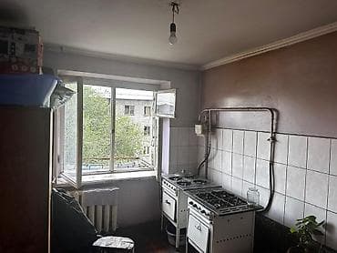 1 комната, 14 м², Мед Академия 5 этаж, Старый ремонт at lalafo.kg 1 комната, 14 м², Мед Академия 5 этаж, Старый ремонт