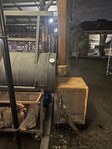 коптильный аппарат: Продаю смокер для мясо 
Длина 3 метра толщина металла 8 мм — 3