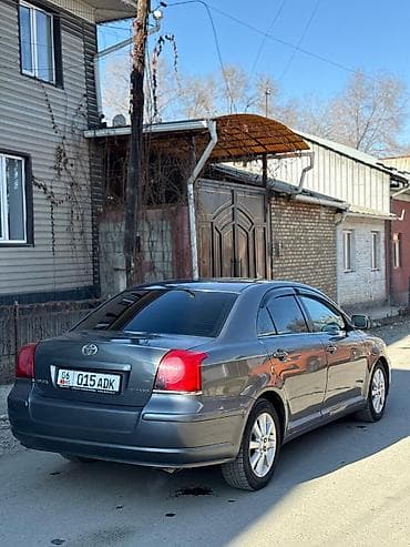 Toyota Avensis: 2004 г., 1.8 л, Механика, Бензин, Седан at lalafo.kg Toyota Avensis: 2004 г., 1.8 л, Механика, Бензин, Седан