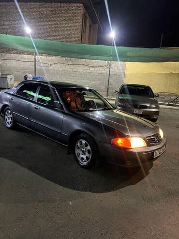 срочно продаю в связи с переездом: Mazda 626: 2002 г., 2 л, Автомат, Седан — 1