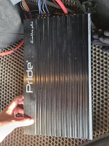 Автомобильные камеры: Усилитель Б/у, 280 Вт, Каналов: 4 — 1