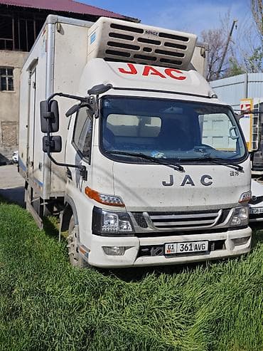 салкын бешик: JAC : 2020 г., 2.8 л, Кол менен иштөөчү, Дизель, Van — 1