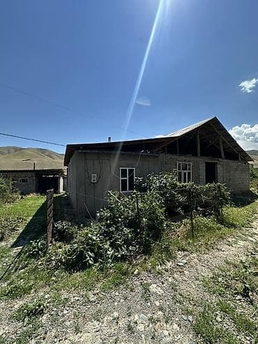 Кыймылсыз мүлк: 📍 В Сокулукском районе в селе Конуш продаётся дом на участке 5 соток — 3
