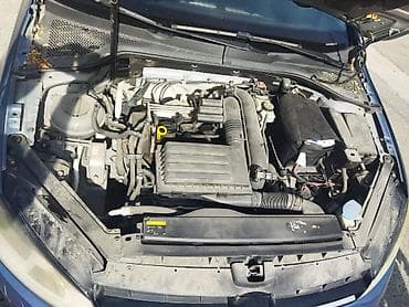 гольв 3: Volkswagen Golf: 2013 г., 1.2 л, Механика, Бензин, Хэтчбэк — 6