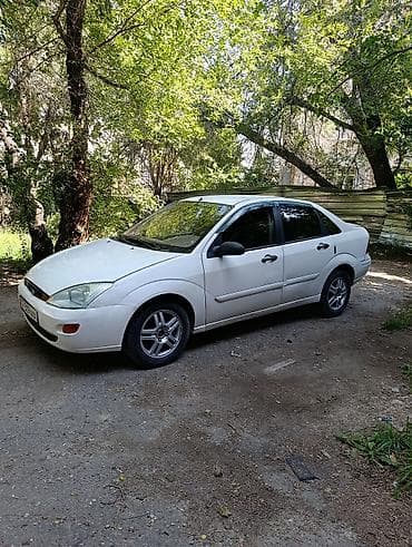 Ford Focus: 2003 г., 2 л, Автомат, Бензин, Седан