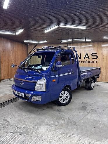 wuling mini ev: Легкий грузовик, Hyundai, Стандарт — 2