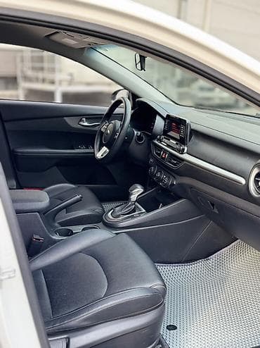 tayota progres: Kia Cerato: 2018 г., 1.6 л, Автомат, Бензин, Седан — 8