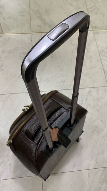 ремонт чемоданов рядом со мной: Чемодан 🧳 сумка Кожа натуральная буйвол 🦬 Шикарный чемодан заметный — 1