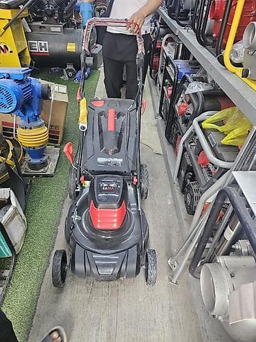 самаходный косилка: Электрическая газонокосилка YWTT Самахот - Питание: 220–240 В, 50 Гц — 4