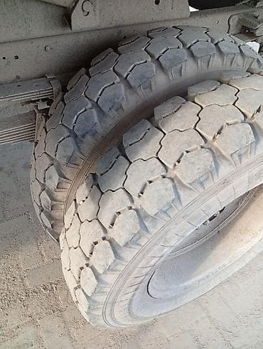 продажа грузовых шин: Шины R 20, Всесезонная, Б/у, Грузовики/Автобусы, Россия — 1