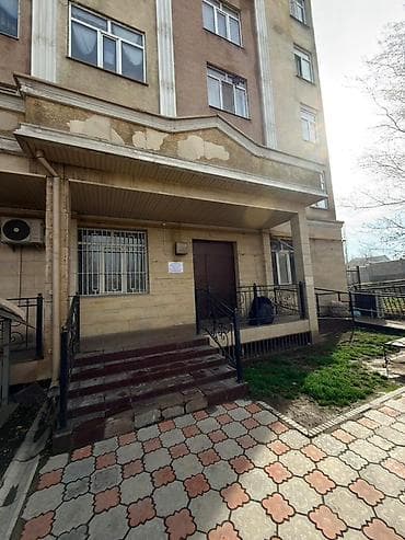 сдаю торговое помещение: Продается коммерческое помещение 151квмногоквартирного дома — 3