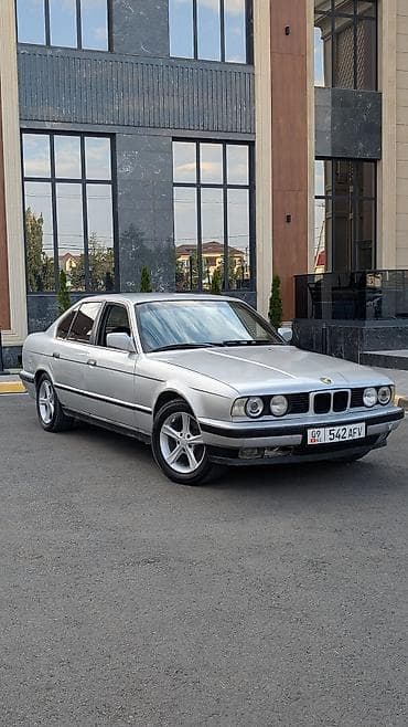 BMW 5 series: 1991 г., 2 л, Механика, Бензин, Седан at lalafo.kg BMW 5 series: 1991 г., 2 л, Механика, Бензин, Седан