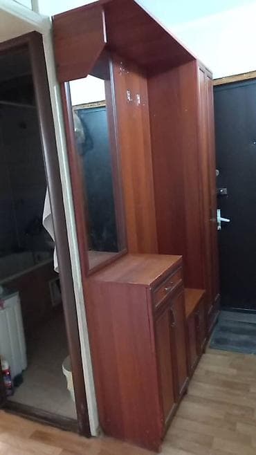 Гарнитур для прихожей, Б/у, Шкаф, Обувница, Вешалка, Дерево, Самовывоз, цвет - Коричневый
