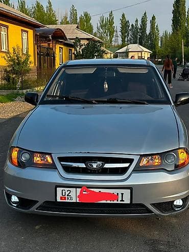 Daewoo Nexia: 2011 г., 1.5 л, Механика, Бензин, Седан