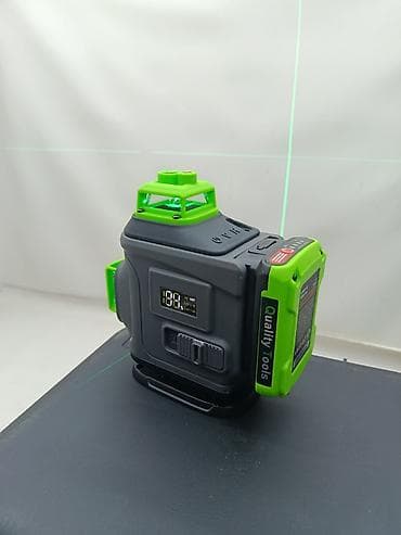 third edition solutions: Лазерный уровень 4D (зеленый луч) в комплекте с кейсом и аксессуарами — 3
