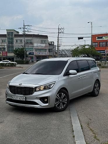 Kia Carnival: 2019 г., 2.2 л, Автомат, Дизель, Вэн/Минивэн