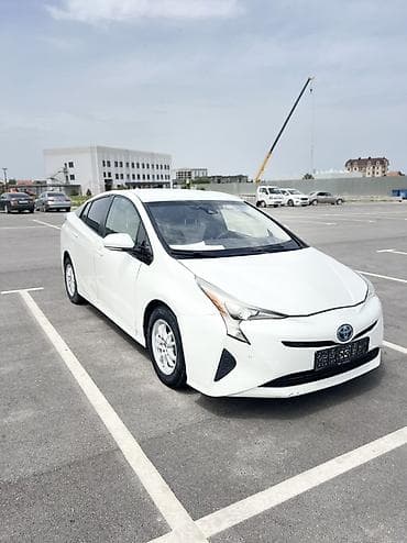 prius: Toyota Prius: 2017 г., 1.8 л, Автомат, Гибрид, Лифтбек — 3
