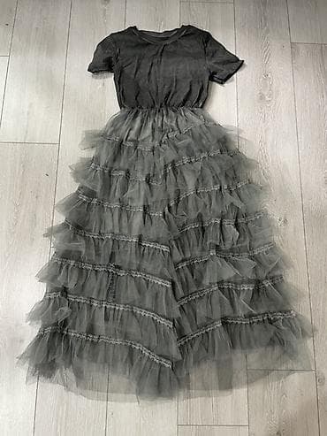 Повседневное платье, Китай, Длинная модель, Трикотаж at lalafo.kg Повседневное платье, Китай, Длинная модель, Трикотаж