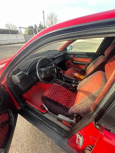 lt 46: Audi 100: 1991 г., 2 л, Ручные, Бензин, Седан — 8