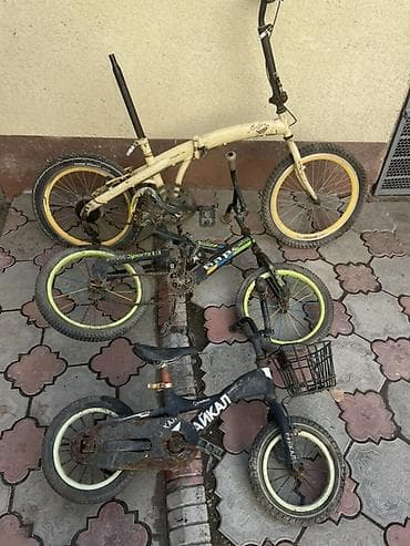 3 велосипеда на запчасти или восстановление (складной + 2 детских)