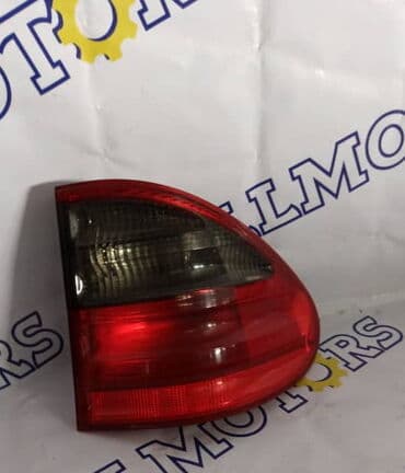 Задний правый стоп-сигнал Mercedes-Benz Б/у, Оригинал at lalafo.kg Задний правый стоп-сигнал Mercedes-Benz Б/у, Оригинал