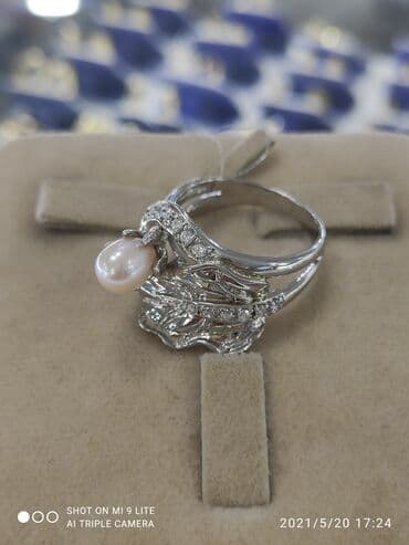 эксклюзивные свадебные пригласительные: Италия Эксклюзив Очень красивый колечка с розывым жемчугом. Серебро — 2