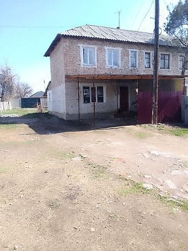 продам дом в рассрочку: 7 комнат Продается жилой дом в два этажа из кирпича с двором и — 2